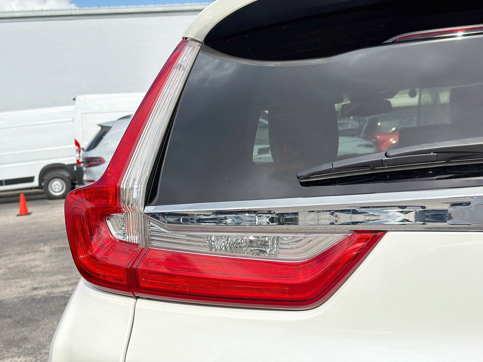 Used 2018 Honda CR-V EX-L image 10