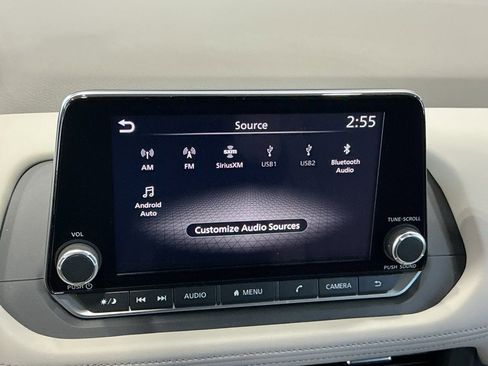 Used 2023 Nissan Rogue SV image 7