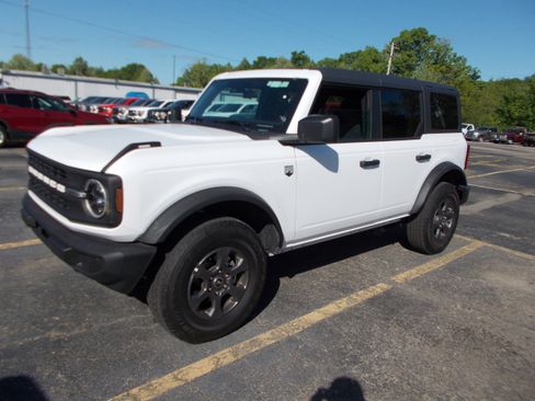 Used 2025 Ford Bronco Big Bend AWD/4WD image 1