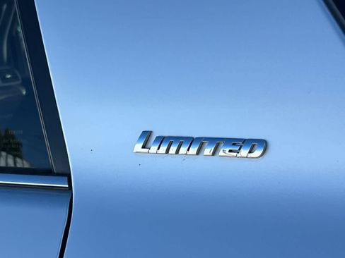 Used 2016 Toyota 4Runner Limited AWD/4WD image 24
