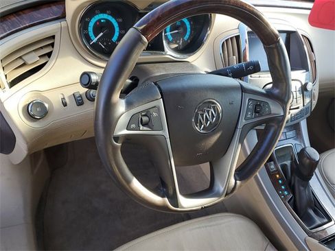 Used 2011 Buick LaCrosse CXS image 12