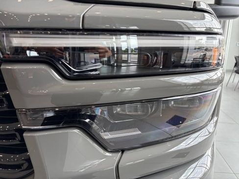 New 2026 RAM 2500 Laramie w/ Night Edition AWD/4WD image 9