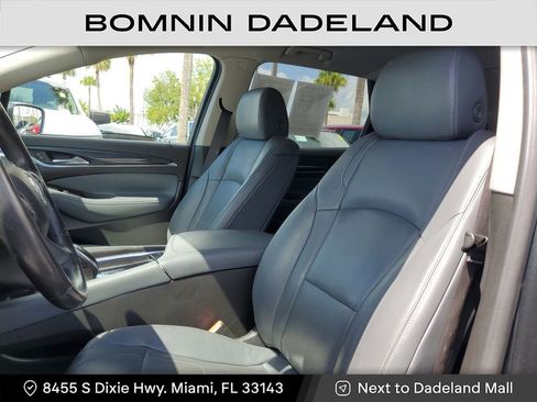 Used 2020 Buick Enclave Essence image 20