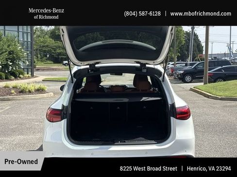 Used 2024 Mercedes-Benz GLC 300 4MATIC image 24