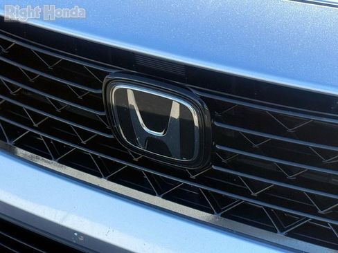 Certified 2025 Honda Accord SE image 33