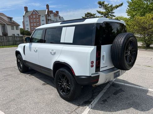 Used 2025 Land Rover Defender 110 S AWD/4WD image 7