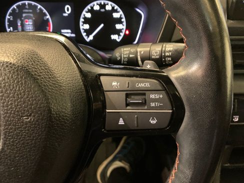 Used 2023 Honda Pilot TrailSport image 23