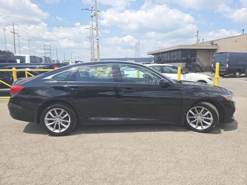 Used 2022 Honda Accord LX image 15
