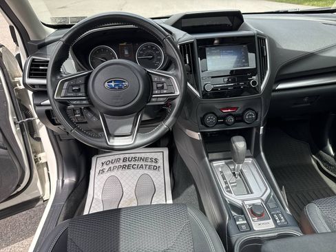 Used 2020 Subaru Forester Premium AWD/4WD image 13
