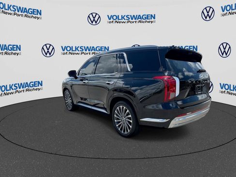 Used 2024 Hyundai Palisade Calligraphy AWD/4WD image 4