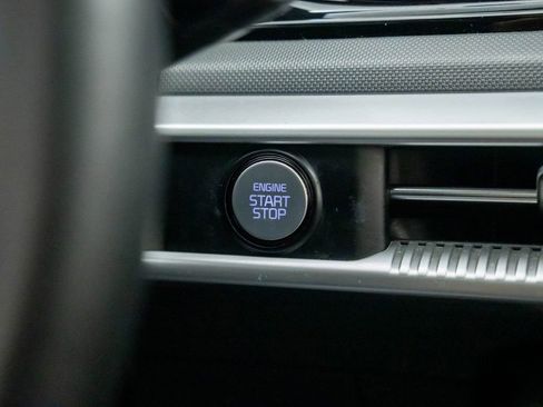 Used 2023 Kia K5 GT-Line image 21