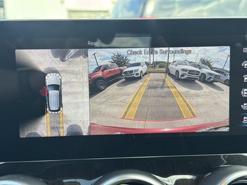 Used 2022 Mercedes-Benz GLC 300 image 26
