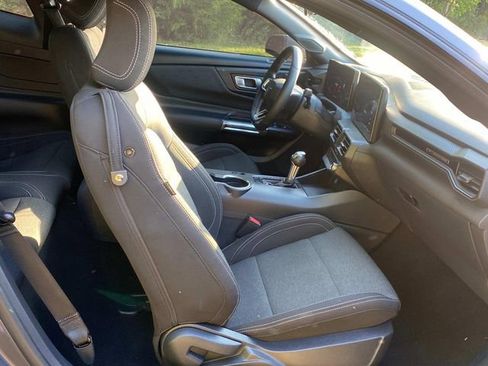 Used 2024 Ford Mustang Coupe RWD image 32