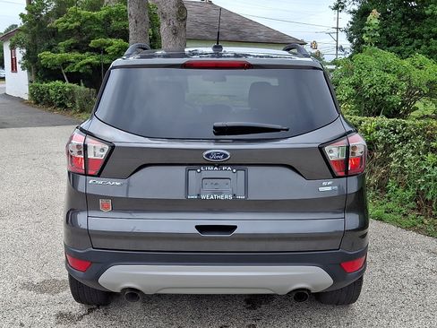 Used 2018 Ford Escape SE AWD/4WD image 5