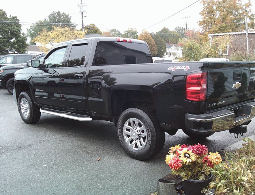 Used 2016 Chevrolet Silverado 2500 LT w/ LT Convenience Package AWD/4WD image 3