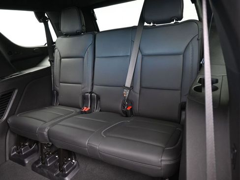 Used 2025 GMC Yukon Denali AWD/4WD image 37