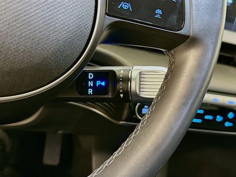 Used 2024 Hyundai Ioniq 5 SE image 25