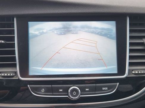 Used 2018 Buick Encore Preferred image 13