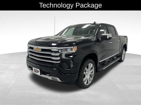 New 2026 Chevrolet Silverado 1500 High Country w/ High Country Premium Package AWD/4WD image 4