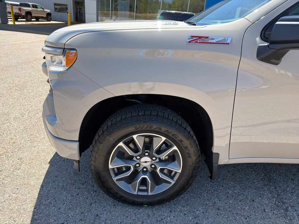 New 2026 Chevrolet Silverado 1500 RST AWD/4WD image 3