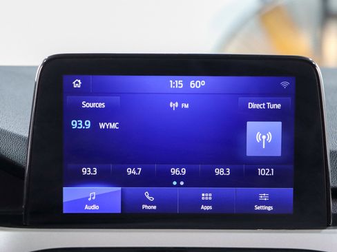 Used 2021 Ford Escape SE w/ Cold Weather Package image 19