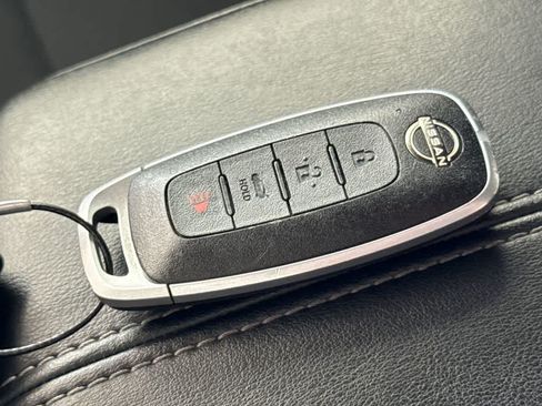Used 2025 Nissan Sentra S FWD image 28