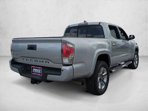 Used 2016 Toyota Tacoma Limited w/ Towing Package AWD/4WD image 5