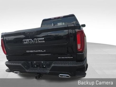 Used 2024 GMC Sierra 1500 Denali w/ Technology Package AWD/4WD image 7