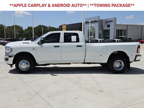 Used 2024 RAM 3500 Tradesman w/ Chrome Appearance Group AWD/4WD image 5