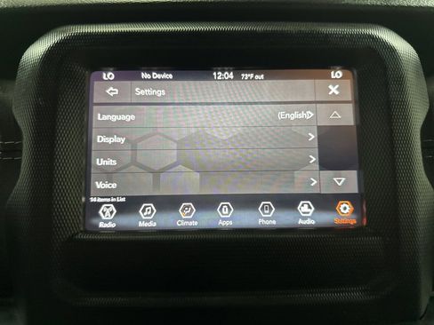 Used 2018 Jeep Wrangler Unlimited Sahara image 31