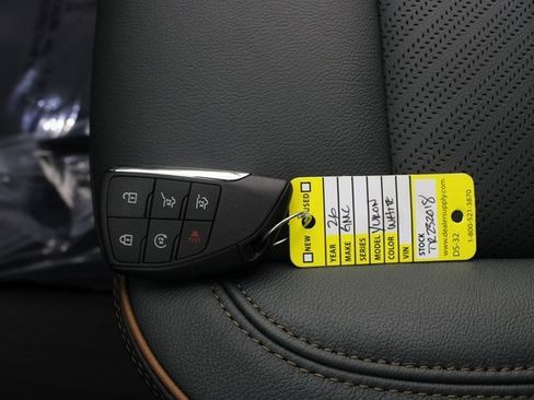 New 2026 GMC Yukon AT4 image 9