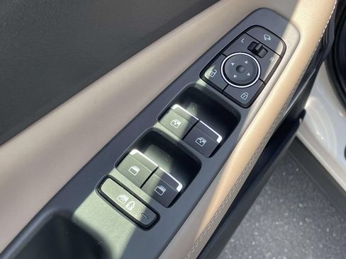 Certified 2023 Hyundai Santa Fe Limited FWD image 15