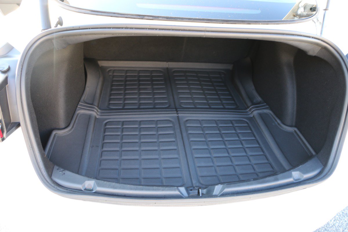 Used 2023 Tesla Model 3 Standard Range RWD image 24