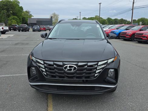 Used 2023 Hyundai Tucson SEL AWD/4WD image 2