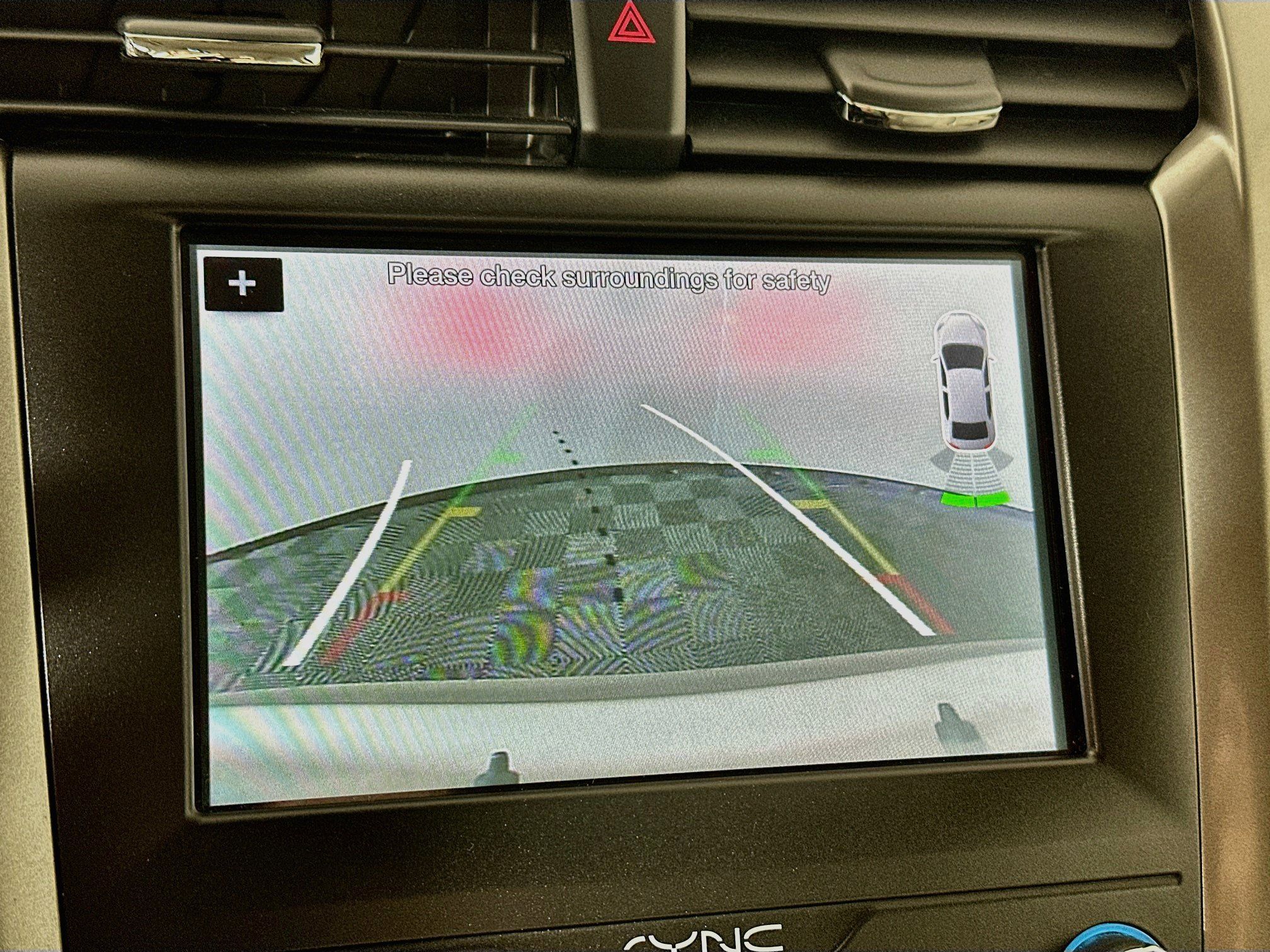Used 2019 Ford Fusion SE FWD image 14