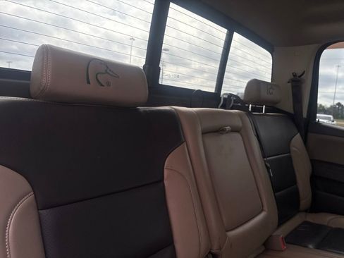 Used 2018 Chevrolet Silverado 1500 LT w/ All Star Edition image 25