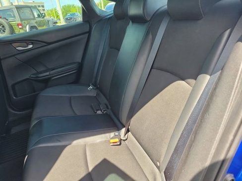 Used 2019 Honda Civic Sport image 16
