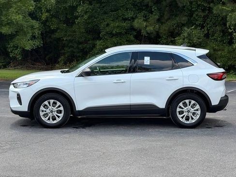 Used 2024 Ford Escape Active FWD image 3