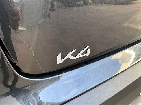Used 2025 Kia K4 FWD image 30