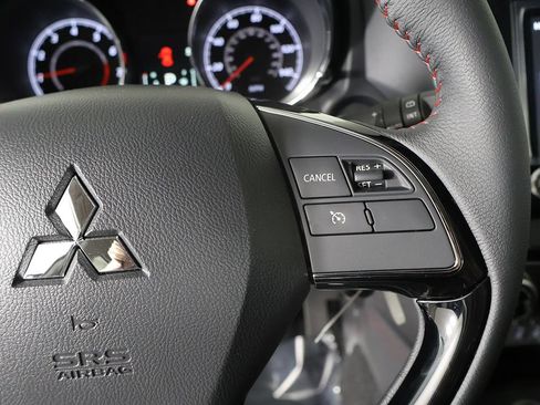 New 2026 Mitsubishi Outlander Sport LE AWD/4WD image 36