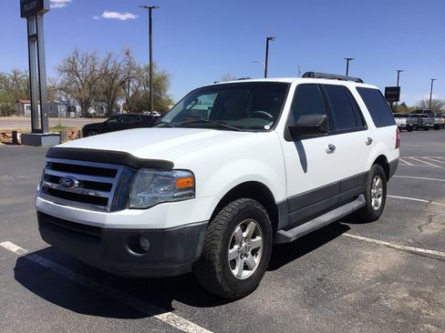 Used 2012 Ford Expedition XL image 3