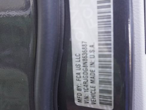 Used 2022 Jeep Grand Cherokee Overland image 35