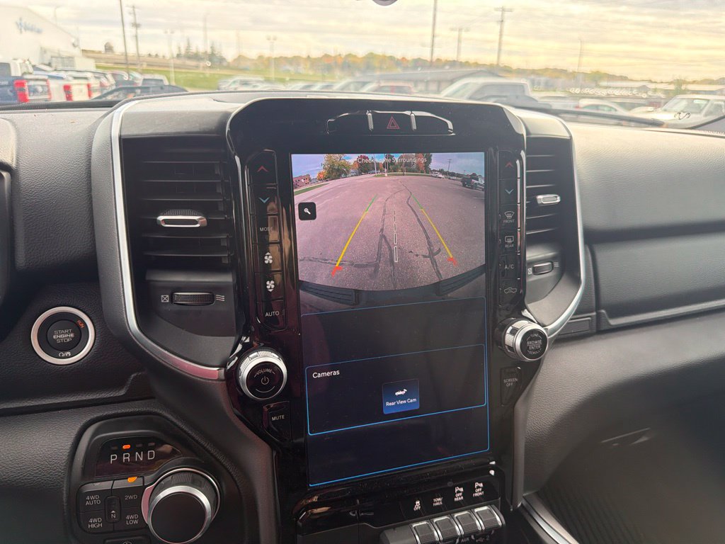Used 2024 RAM 1500 Big Horn AWD/4WD image 14
