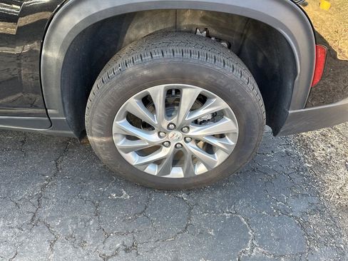 Used 2025 Buick Enclave Preferred image 25