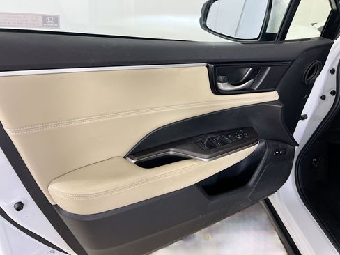 Used 2018 Honda Clarity Plug-In Hybrid image 17