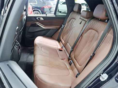 Used 2024 BMW X5 xDrive40i w/ Executive Package AWD/4WD image 33