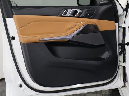 Used 2023 BMW X7 xDrive40i w/ M Sport Package image 13