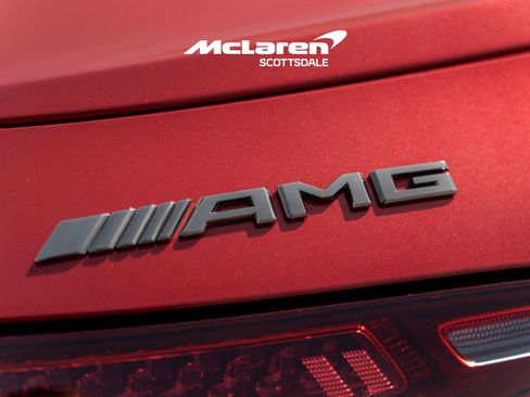 Used 2022 Mercedes-Benz SL 63 AMG 4MATIC w/ Driver Assistance Package image 27