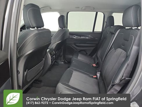 Certified 2023 Jeep Grand Cherokee Laredo image 30