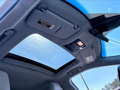 Used 2019 Lexus RX 350 FWD w/ Navigation Package image 12